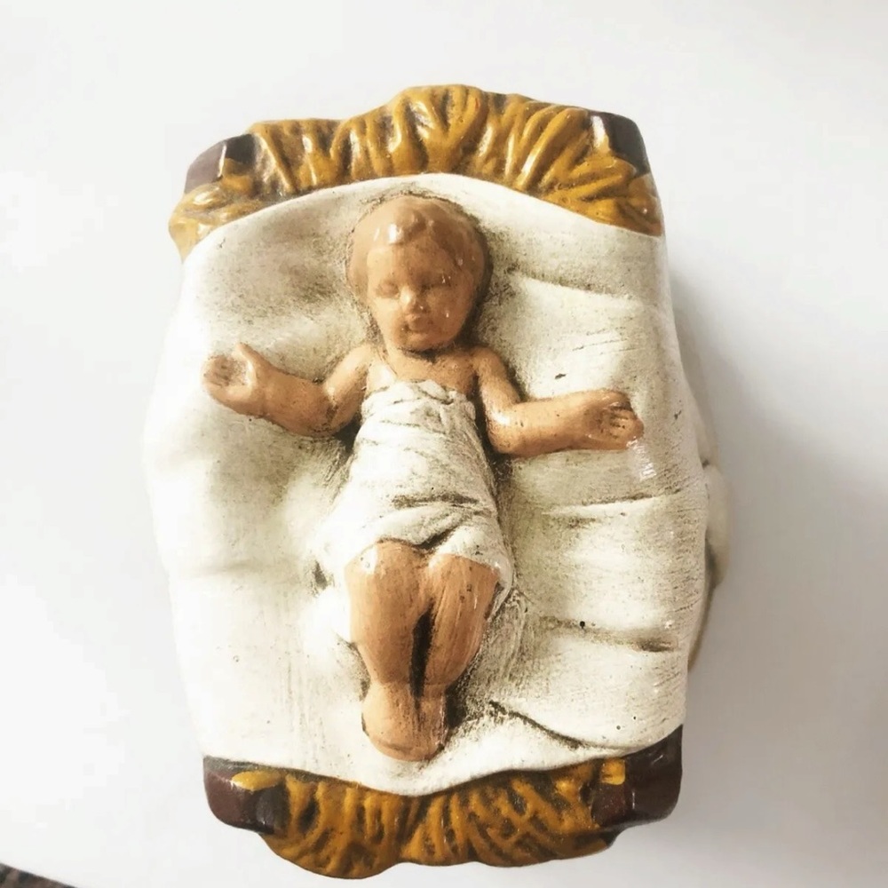 16 piece Vintage Holland Mold Hand Painted Nativity Set 1970’s - Picture 4 of 9